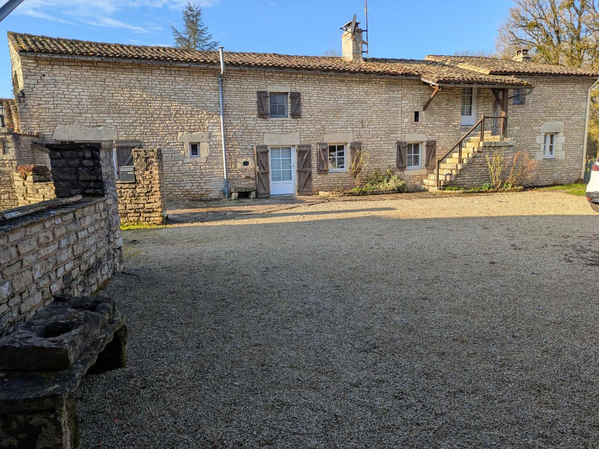 La Maison Du Petit Lac Messé Zewnętrze zdjęcie